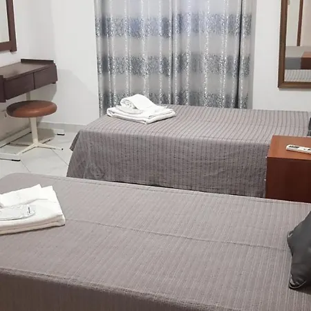 Brigida Βίλα Αλμπουφέιρα